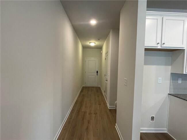 Photo - 4663 Fullerton Dr