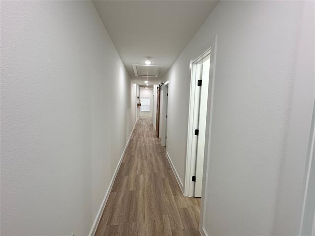 Photo - 2113 Henry St