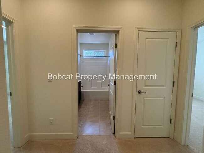 Photo - 1120 Dapple Dr