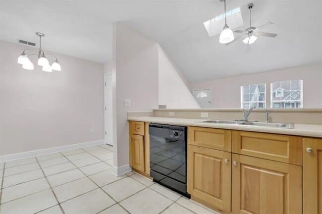 Photo - 3388 Sawtooth Dr