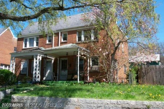 Photo - 5015 N Capitol St NE Unit B