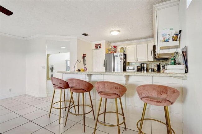 Photo - 3385 Seabreeze Ln