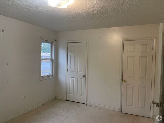 Building Photo - 96 S 1st Ave Unit 2 Rental