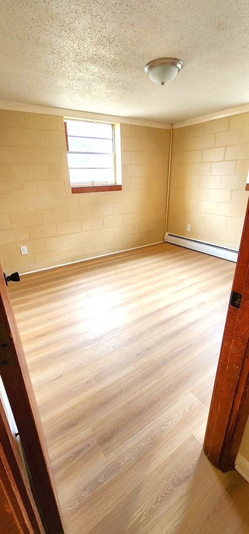 223 E 2nd St Unit 3
