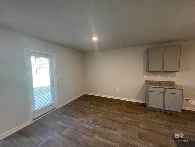 Photo - 14945 Forsythia Lp