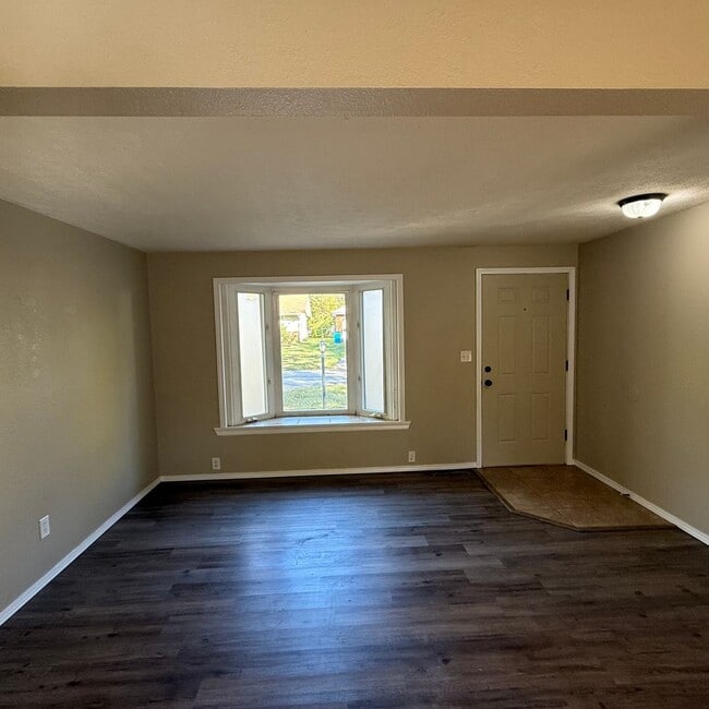 Photo - Southeast Springfield 3 Bedroom Home