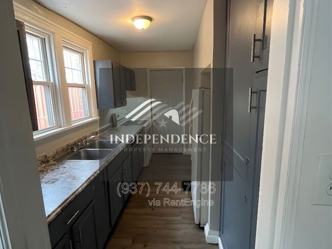 Photo - 420 Delaware Ave