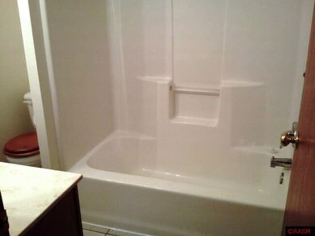 Photo - Cozy 2 Bedroom 1 Bath in Waterville Unit 419  2