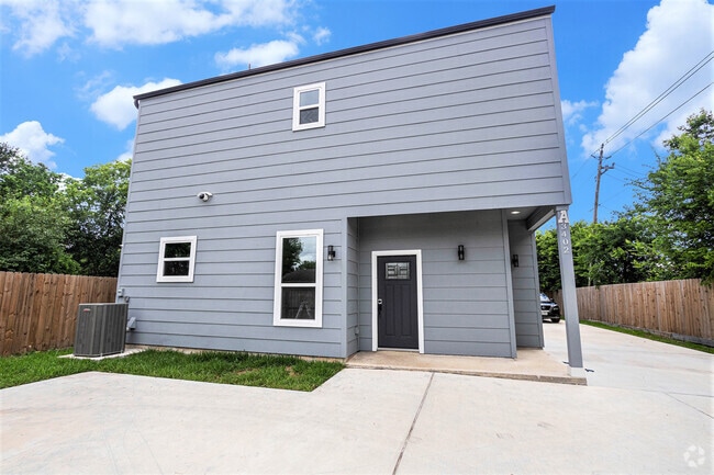 Building Photo - 3402 Nathaniel Brown St Rental