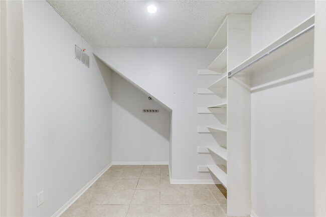 Photo - 14228 Misty Meadow Ln Unit True