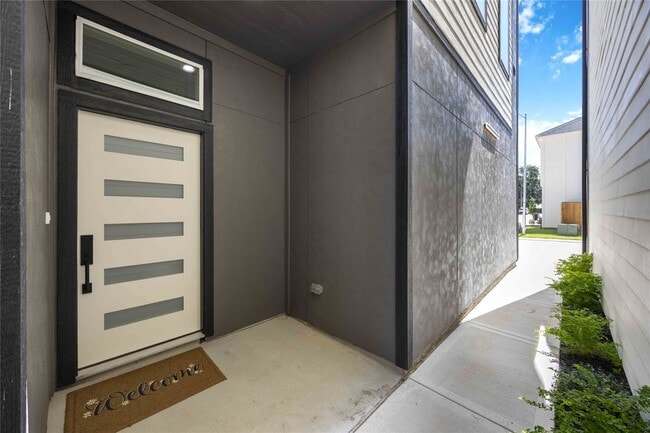 Photo - 1935 Knoll St