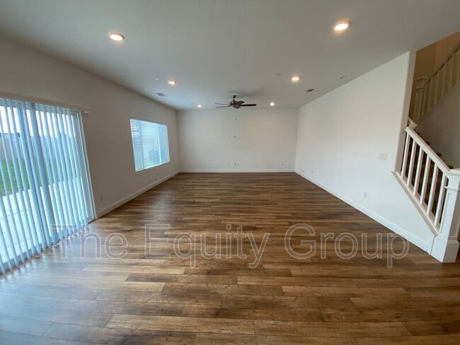 Photo - 225 W Tyler Ave