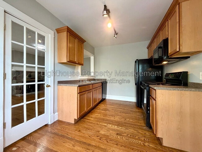 Photo - 49 Prospect Ave NE Unit 3