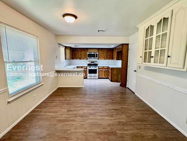 Photo - 5024 S Birch Ave