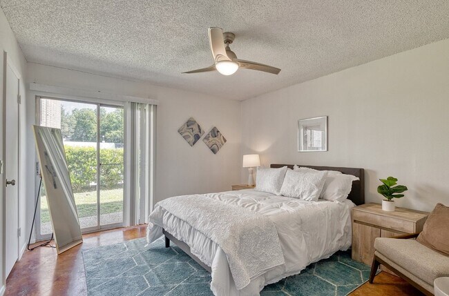 Photo - South Congress Square Apartamentos