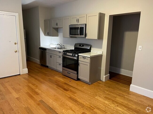 Building Photo - 73 Charles St Unit 3 Rental