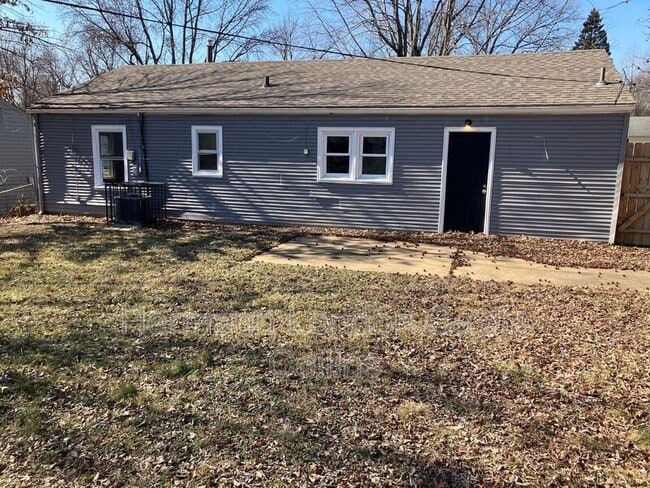 Photo - 9850 Dennis Dr