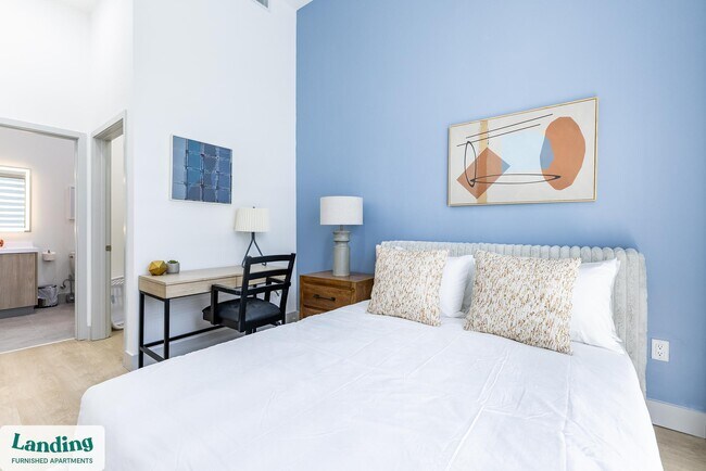 1155 NE 126th St Unit 118