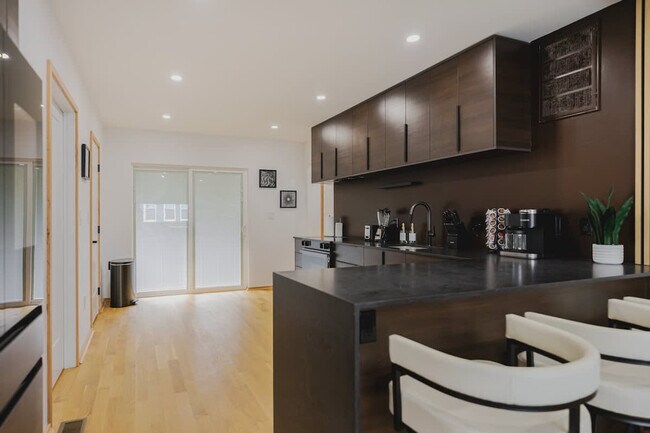 Photo - 99 Bennington St Unit ID1271278P