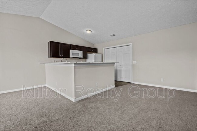 Photo - 6748 Willowbrook Dr Unit #9