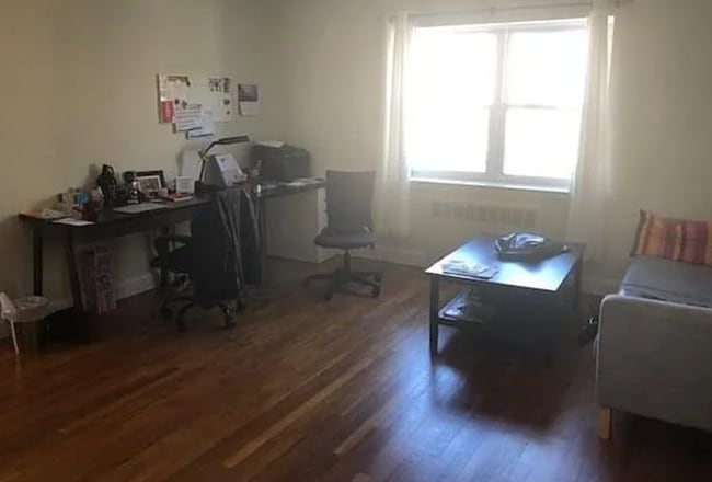 Photo - 31 Alton Pl Unit 2