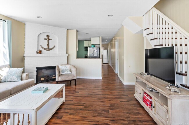 Photo - 180 Cottage Walk