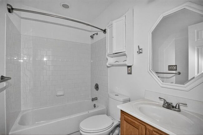 Photo - 47758 Devin Cir