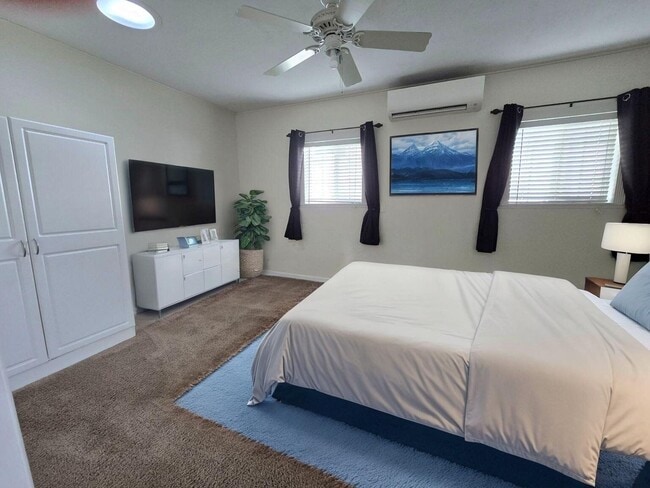 Photo - 1811 NW Kline St