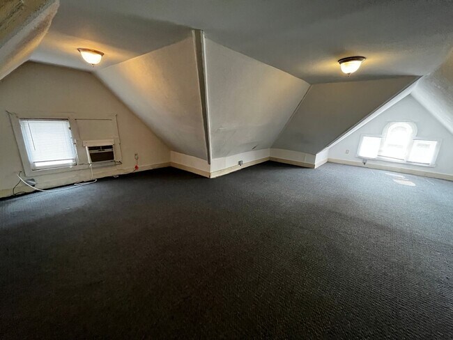 Photo - 1476-1478 Michigan Ave.   Mgt Unidad 1478 Michigan Ave.