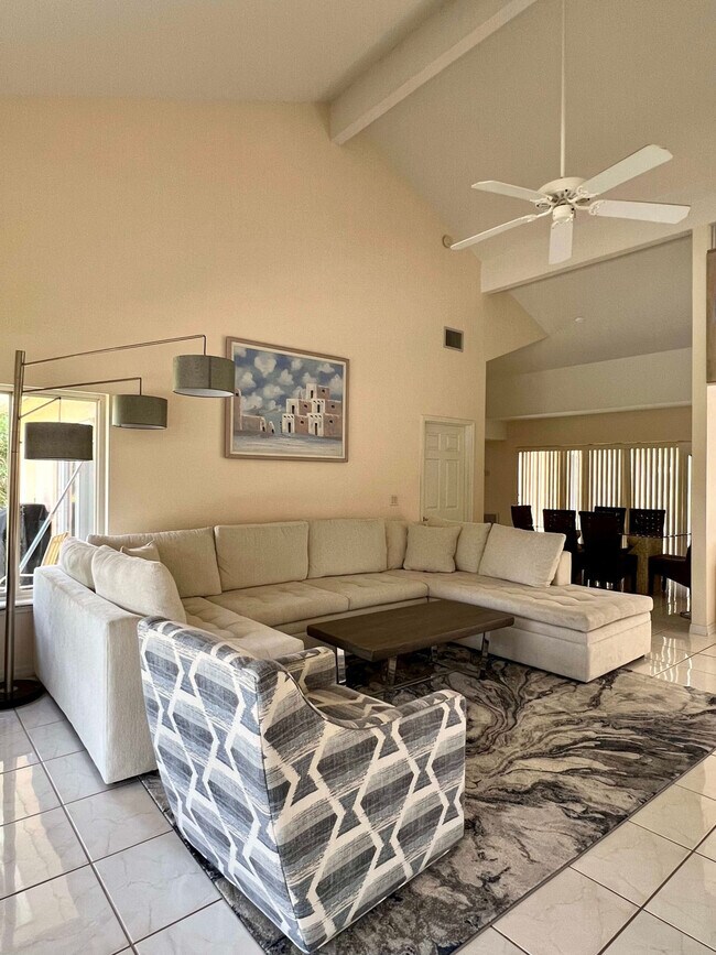 12853 Bellerive Dr Unit SI ID1565895P