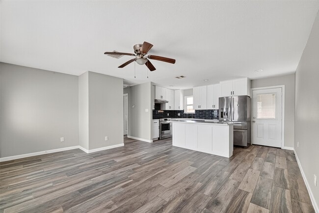 Building Photo - 4106 White St