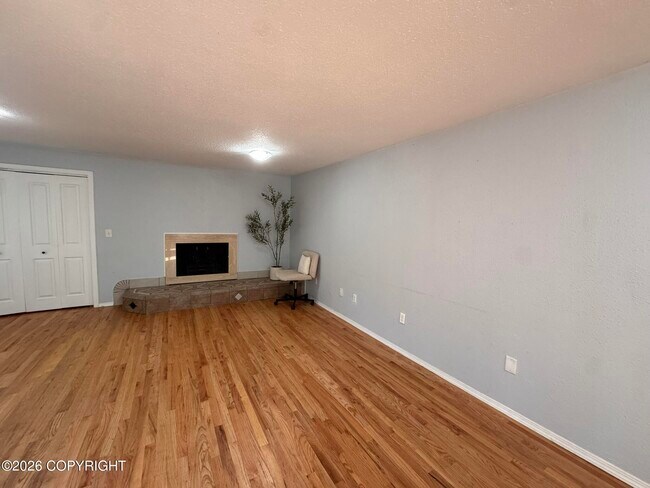 Photo - 1112 Salmon Rd