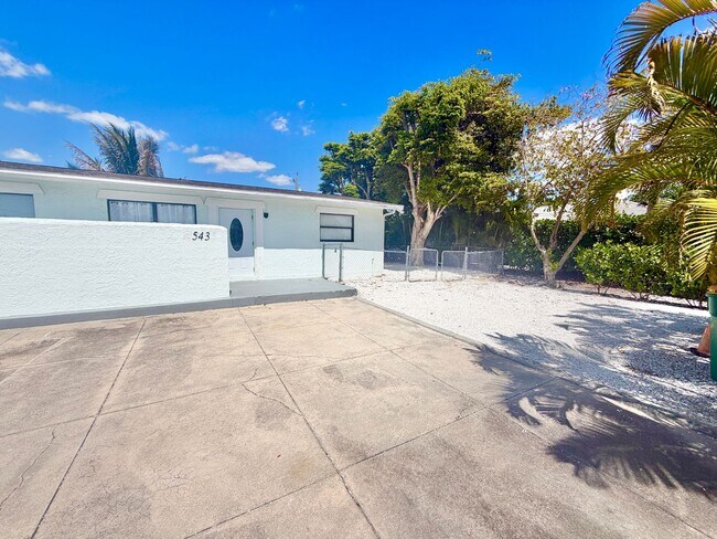 Photo - RFR (543 103rd Ave) Unidad 543