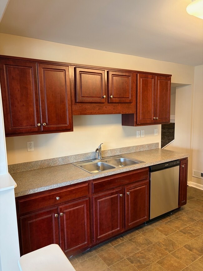 Photo - 7408 Lorenzo Ln