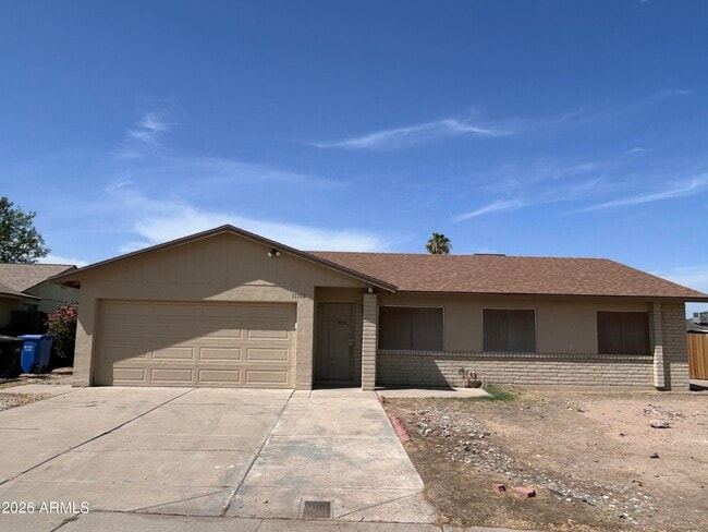 Building Photo - 11102 W Turney Ave