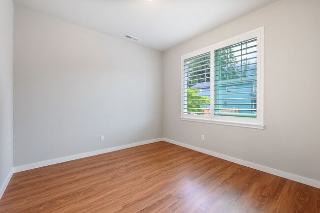Photo - Community beach access! 4 bedrooms 2.5 baths.