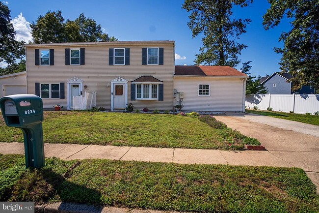 Front of House - 8234 Roanoke Ct Townhome