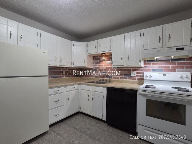 10 Tall Pines Dr Unit 16