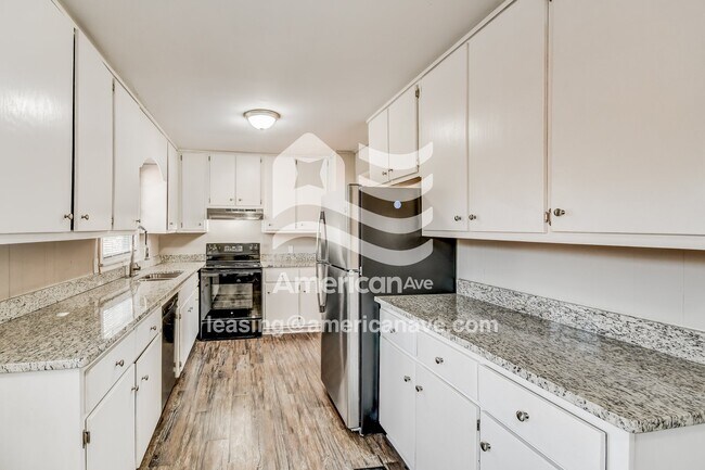 Photo - 4560 Spearman Rd