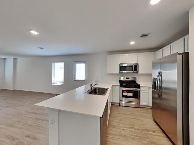 Photo - 3006 Twisted Myrtle Dr