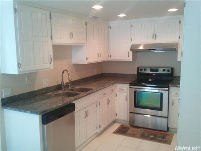 Photo - 1135 Rivara Cir