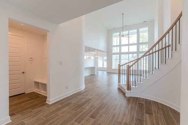 Photo - 215 Warbler Song Dr