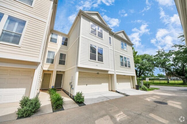 Building Photo - 1818 Wheeler Ave Rental