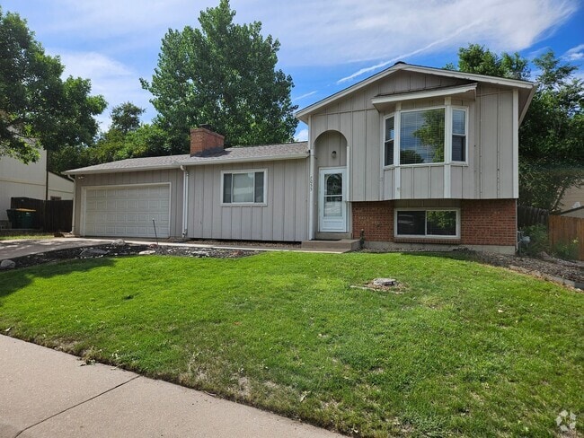 Building Photo - Charming 3-bedroom, 2-bathroom home