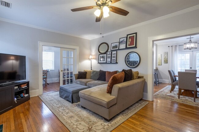 Photo - 813 Ingleside Ave