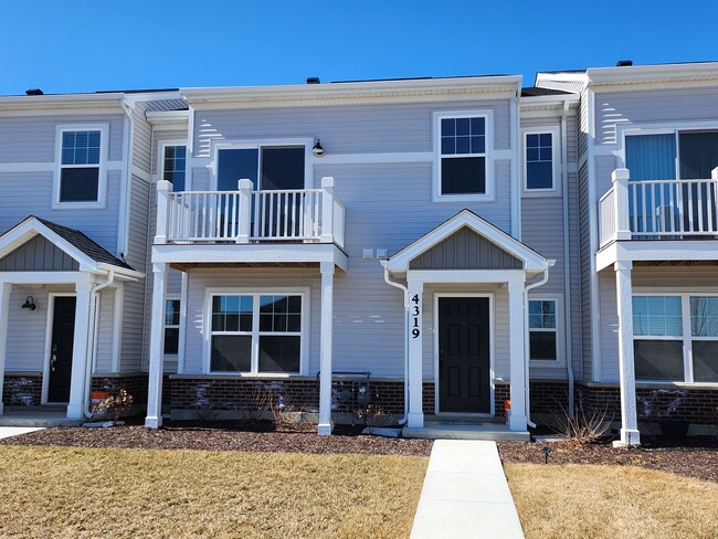 Photo - 4319 Chelsea Mnr Cir Townhome