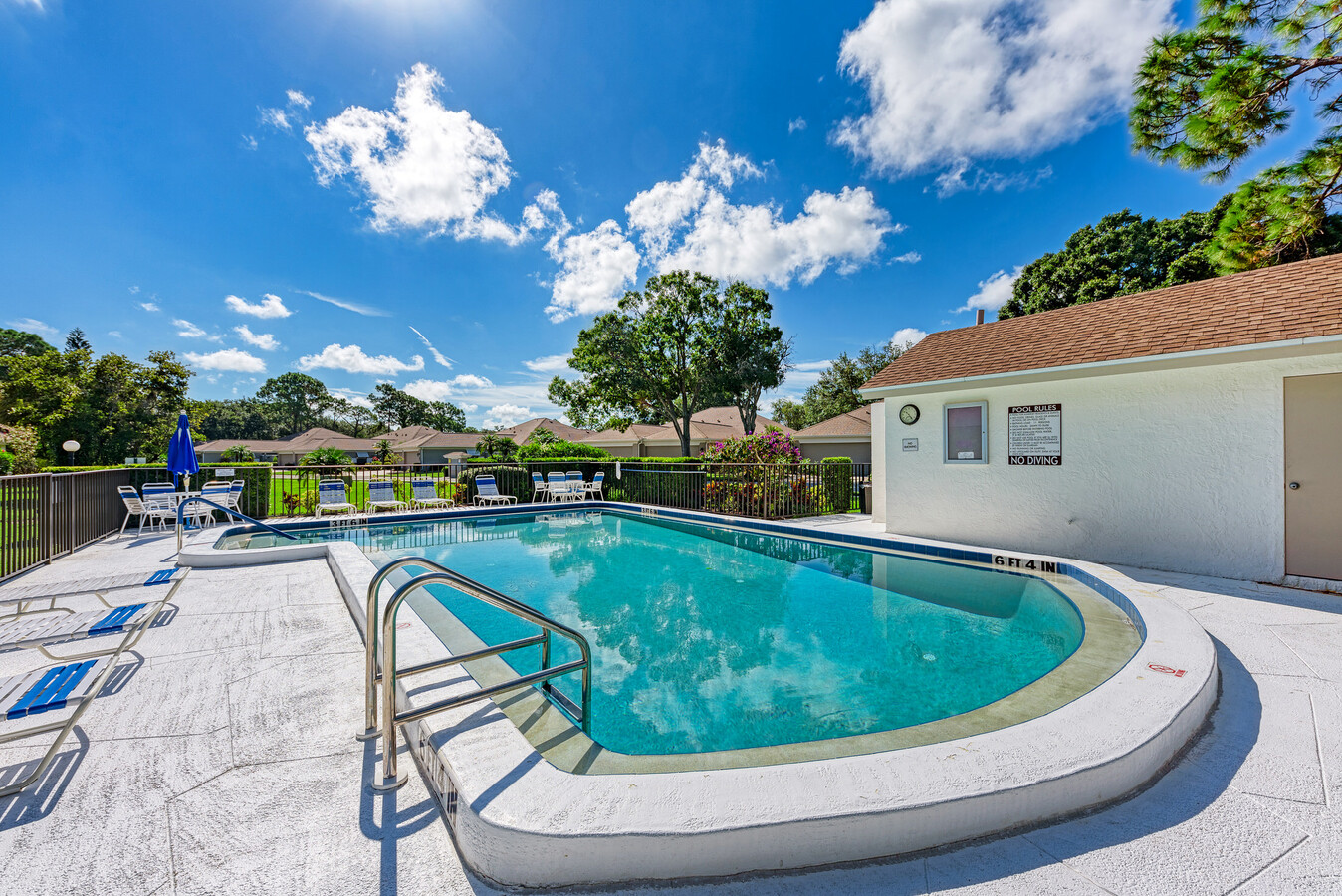 Photo - 5063 Village Gardens Dr Condo Unit #9