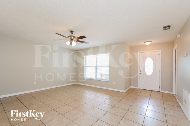 Photo - 3789 Huntwicke Blvd