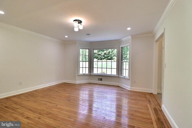 Photo - 164 Locktown Sergeantsville Rd