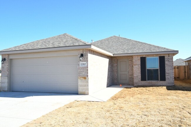 Photo - Beautiful Brand New Custom Brick Home 3 bed/ 2 bath/ 2 car garage Open Concept with huge backyard...